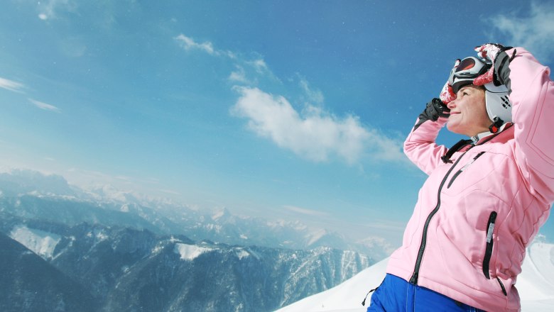 Magnificent views on the wintry Hochkar, &copy; weinfranz.at