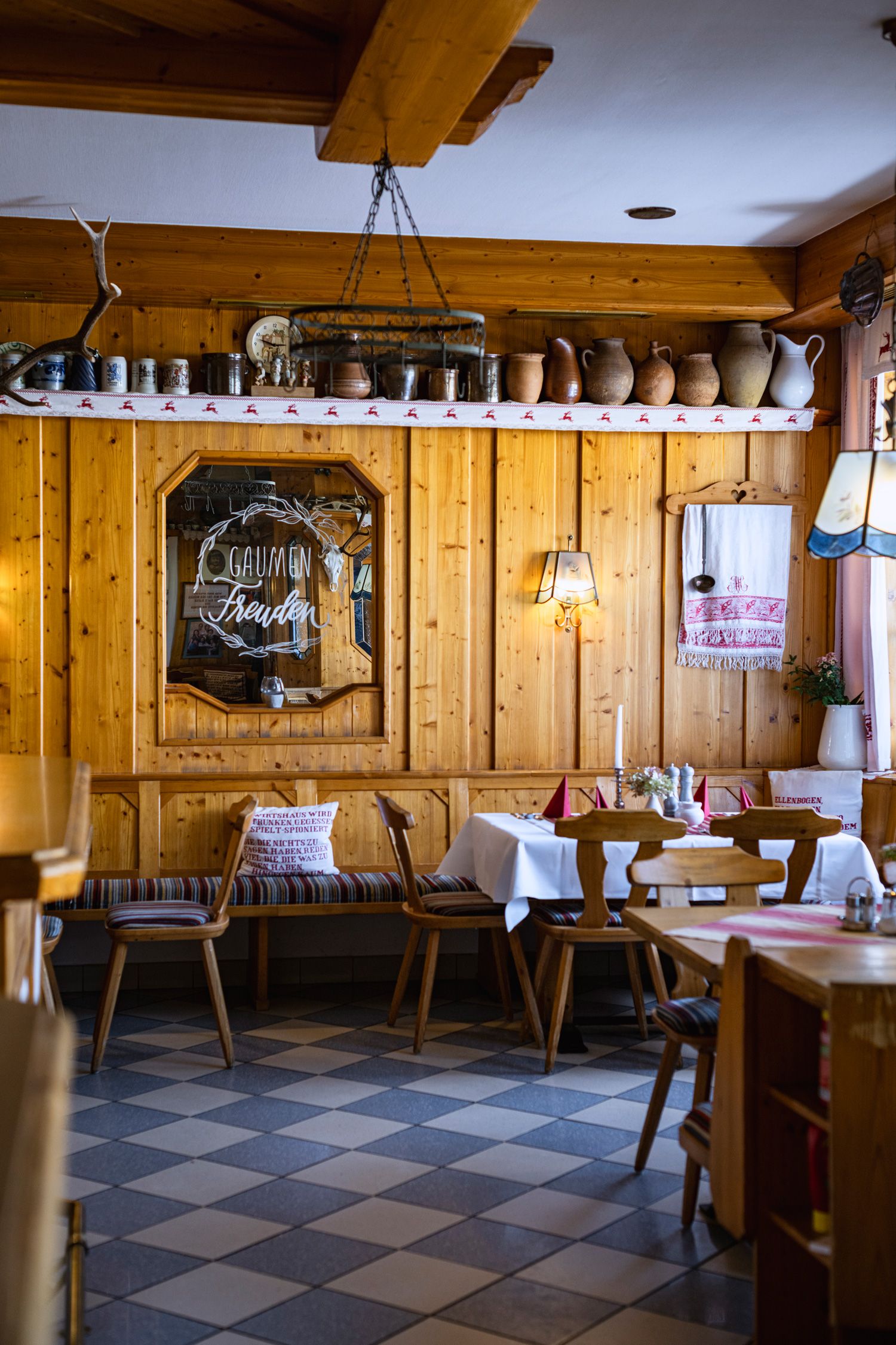 Gasthof Hoffmann, restaurant 