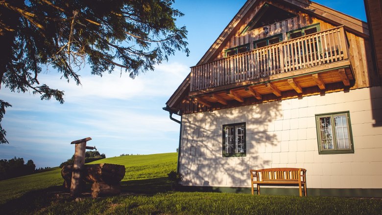 Fountain square, &copy; Drechsler