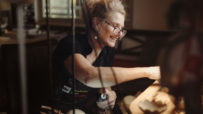 Ebner Ostrich Farm, © Moststraße, dochbodnliacht