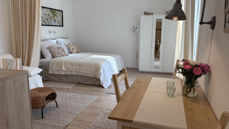 Natural garden vacation in Steffi's vacation apartments, &copy; Stefanie Kratzer