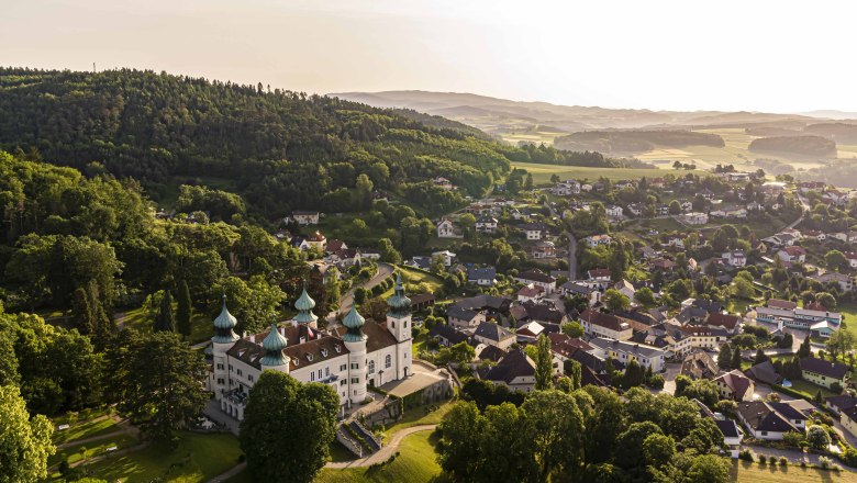 Aerial view Artstetten, © Robert Herbst