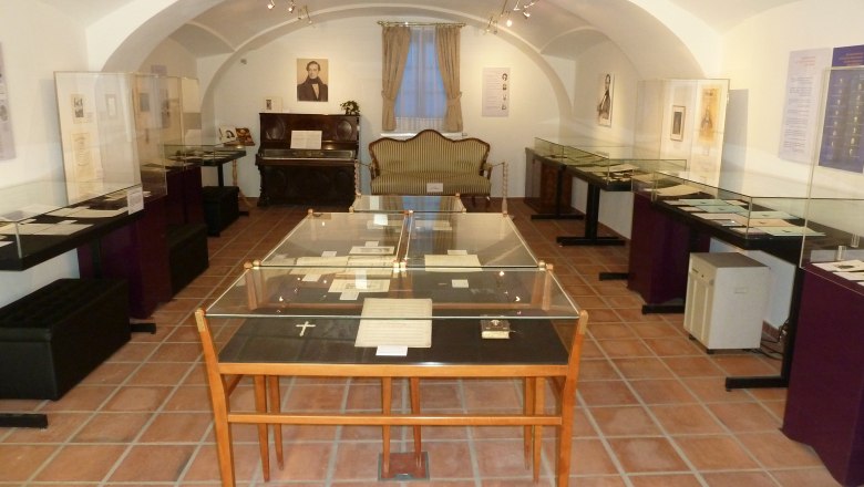 Randhartinger's life, his environment and his church music are presented in the atmospheric vaulted room., © Franz Trimmel