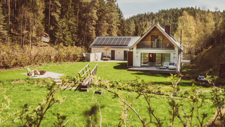 Forest refuge exterior view, © Waldrefugium, Adler&Wald Forest refuge exterior view, © Waldrefugium, Adler&Wald