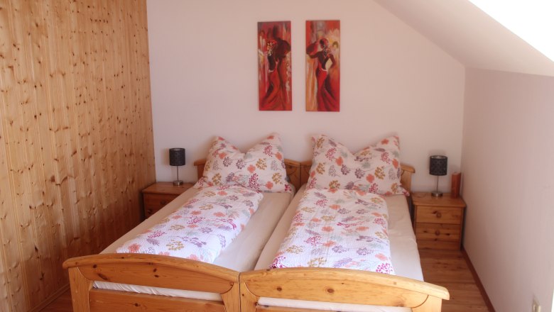 Vacation apartment Jauerling bedroom, &copy; Hof Sonnegg