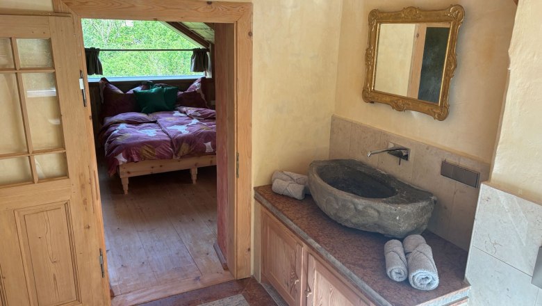 Bathroom, © Cultraum_Strass, Fotoraf Hans Stöckelmaier