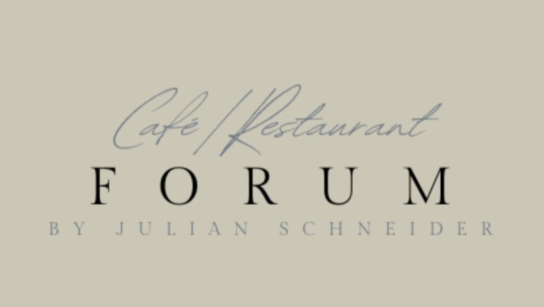 Cafe/restaurant in the middle of Grafenw&ouml;rth, &copy; Julian Schneider