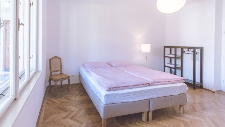 Double room "VALERIE", &copy; Zweitwohnsitz, Photographs by Valerie Eccli