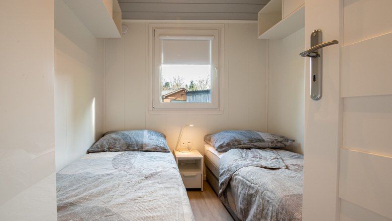 Double room with separate beds, &copy; Ernesto Fotografie