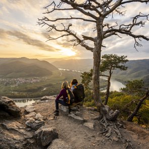 Hiking in summer, © Robert Herbst