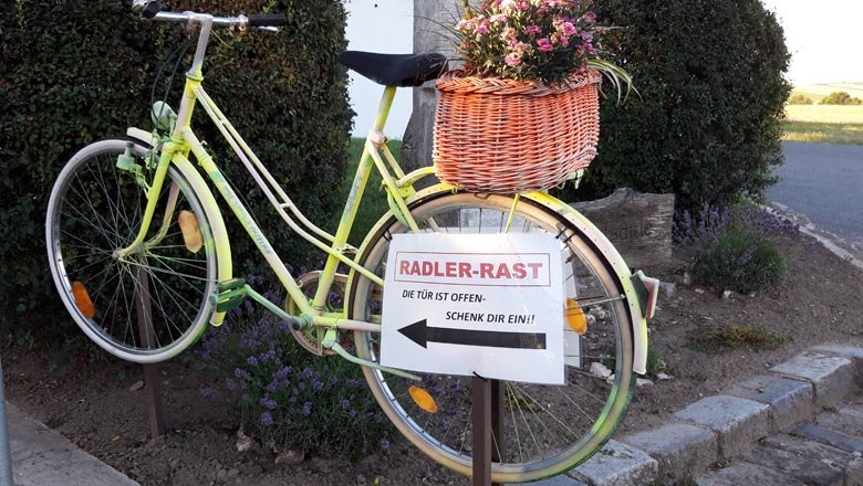 Self-service, &copy; Wortha und Bauer