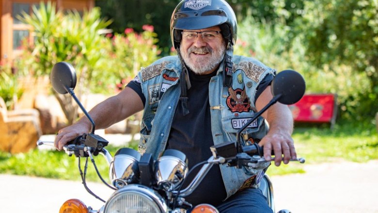 Perbersdorfer wine tavern and hotel, &copy; Perbersdorfer Heuriger und Hotel