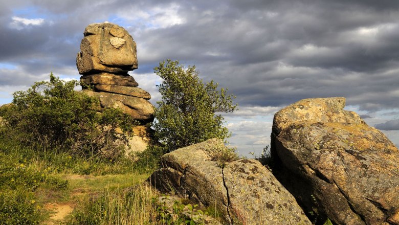 Koggelsteine rock formation, Eggenburg, © Weinviertel Tourismus GmbH / Mandl