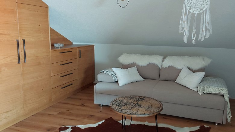Ausziehcouch im Doppelzimmer, © Bernadette Gierlinger