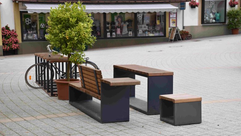 Meeting zone in the center of Lunz am See, &copy; Ali Graf