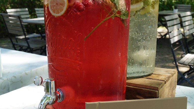 Restaurant - Homemade lemonades, © Schlossschenke