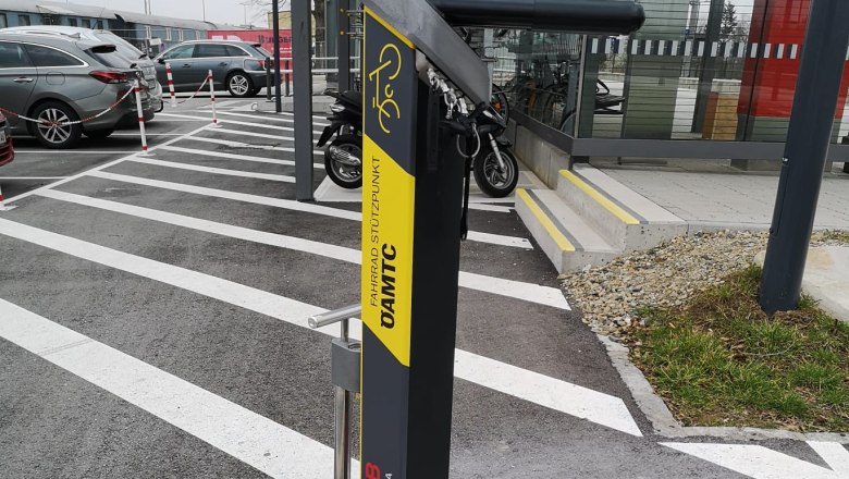 Bike repair center BH Etsdorf ÖAMTC, © Marktgemeinde Grafenegg