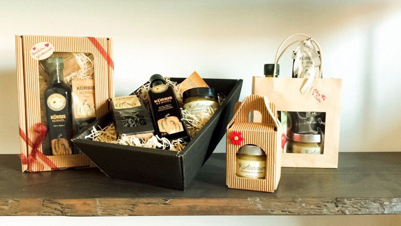 Gift sets, &copy; Fam. Hellmer