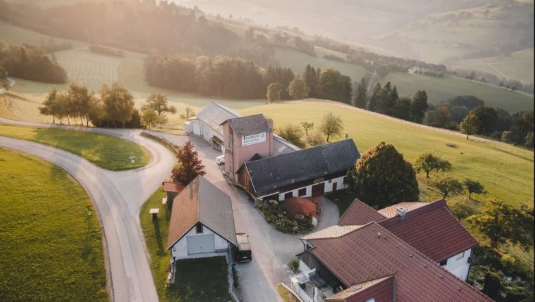 Schwaighof - Tatzreiter joinery, &copy; Gerald Demolsky