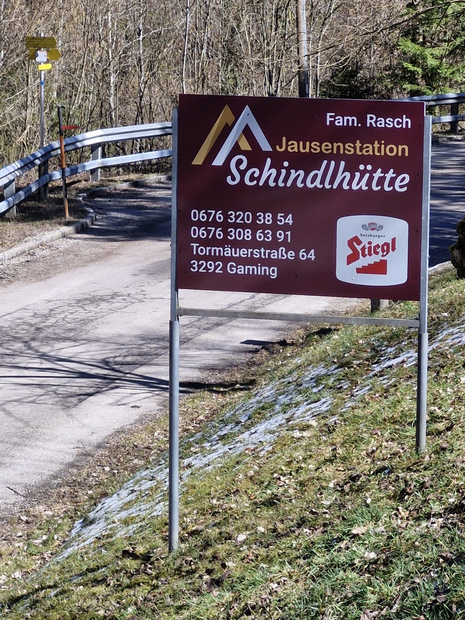 Schindlhütte in spring