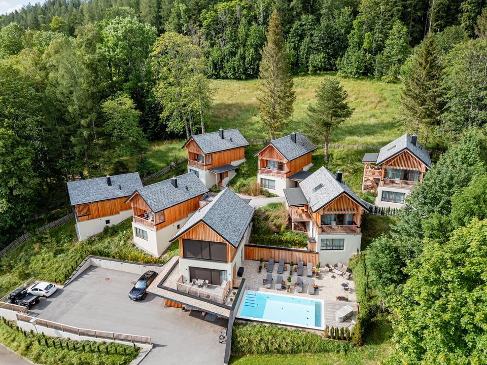 Hotel Montestyria Chalets & Suites
