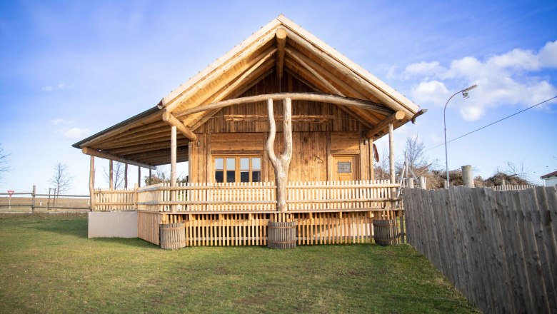 Exterior view terrace, © Erlebnishof Strasser, Fotografin Sabine Strasser