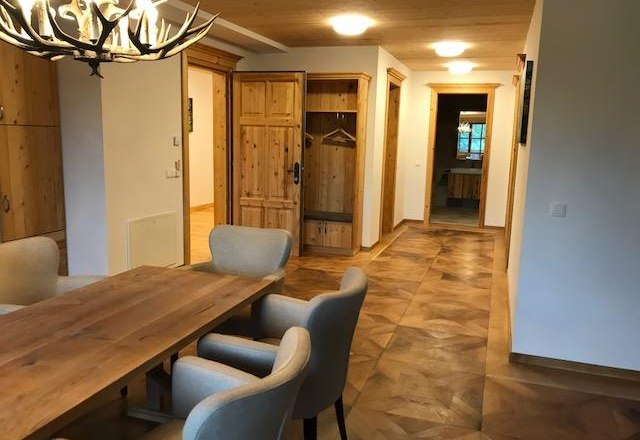 Dining area with entrance area, © www.lensflair.at