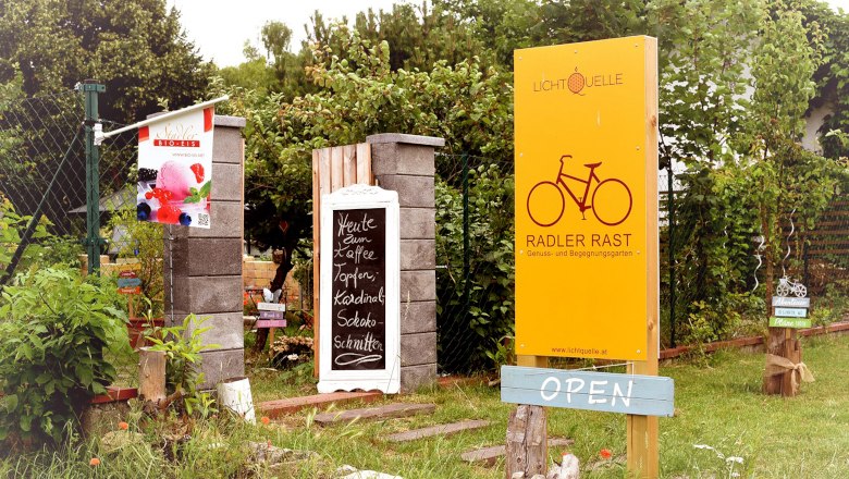 Cyclists rest Wildend&uuml;rnbach, &copy; Lichtquelle