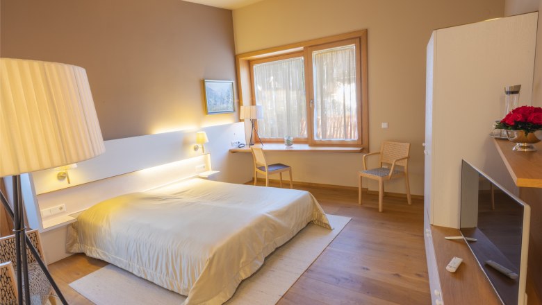 The forge, &copy; Theo Kust &ndash; Imagefoto