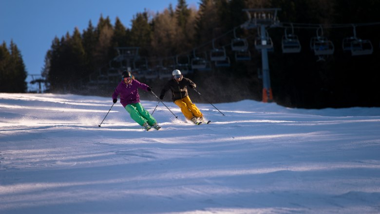 Skiing at Semmering Hirschenkogel, © Wiener Alpen in Niederösterreich/Claudia Ziegler