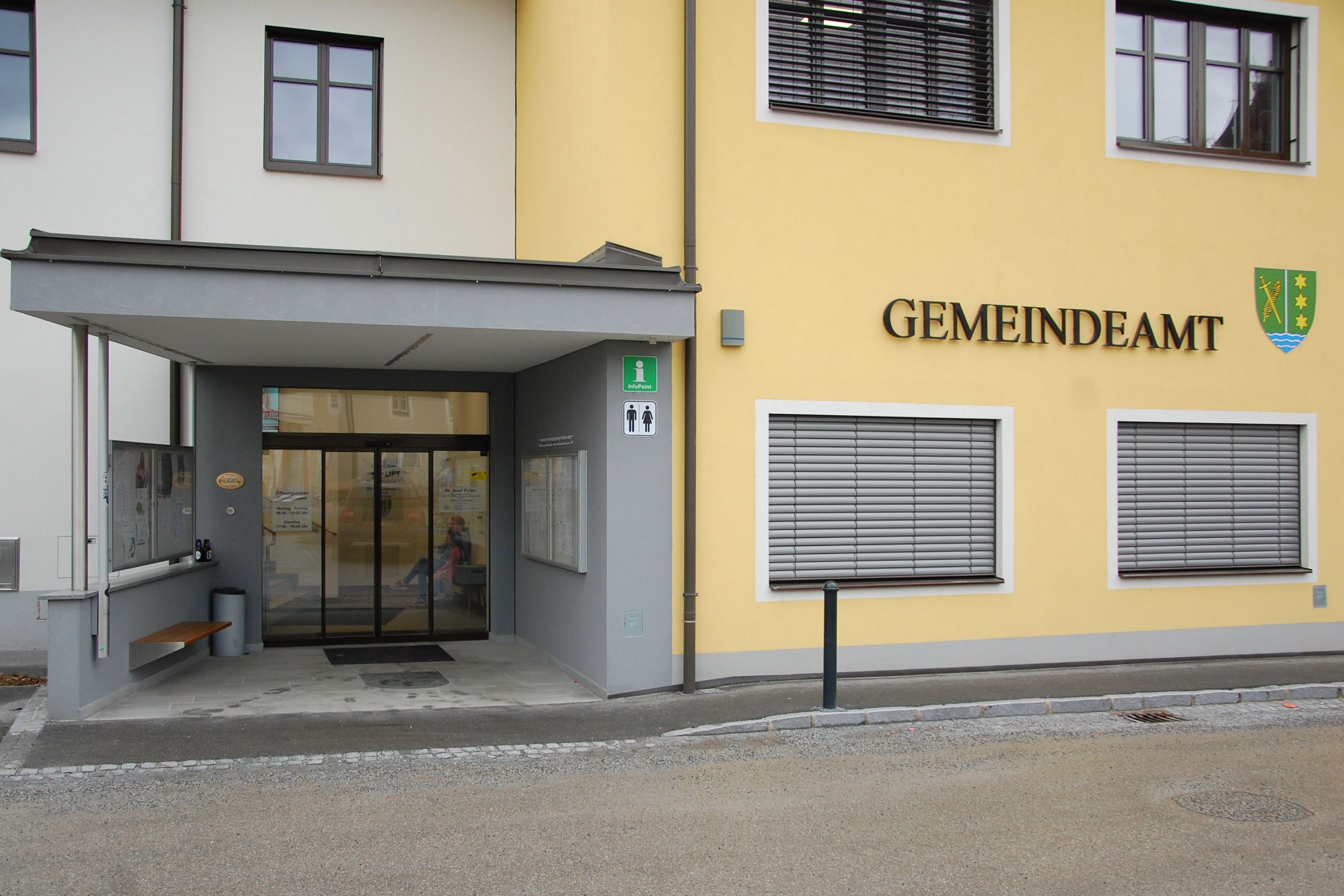 Community center Albrechtsberg