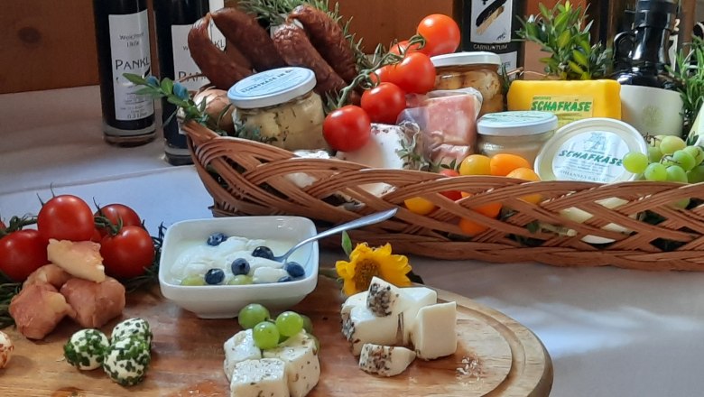 Products, Raser sheep's cheese farm, Parchfurth, © Donau Niederösterreich, Neubauer