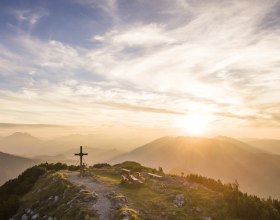 Sunrise over the Hochkar, © Niederösterreich-Werbung/Robert Herbst