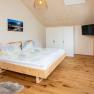 Bedroom, &copy; Chalets Lunz am See