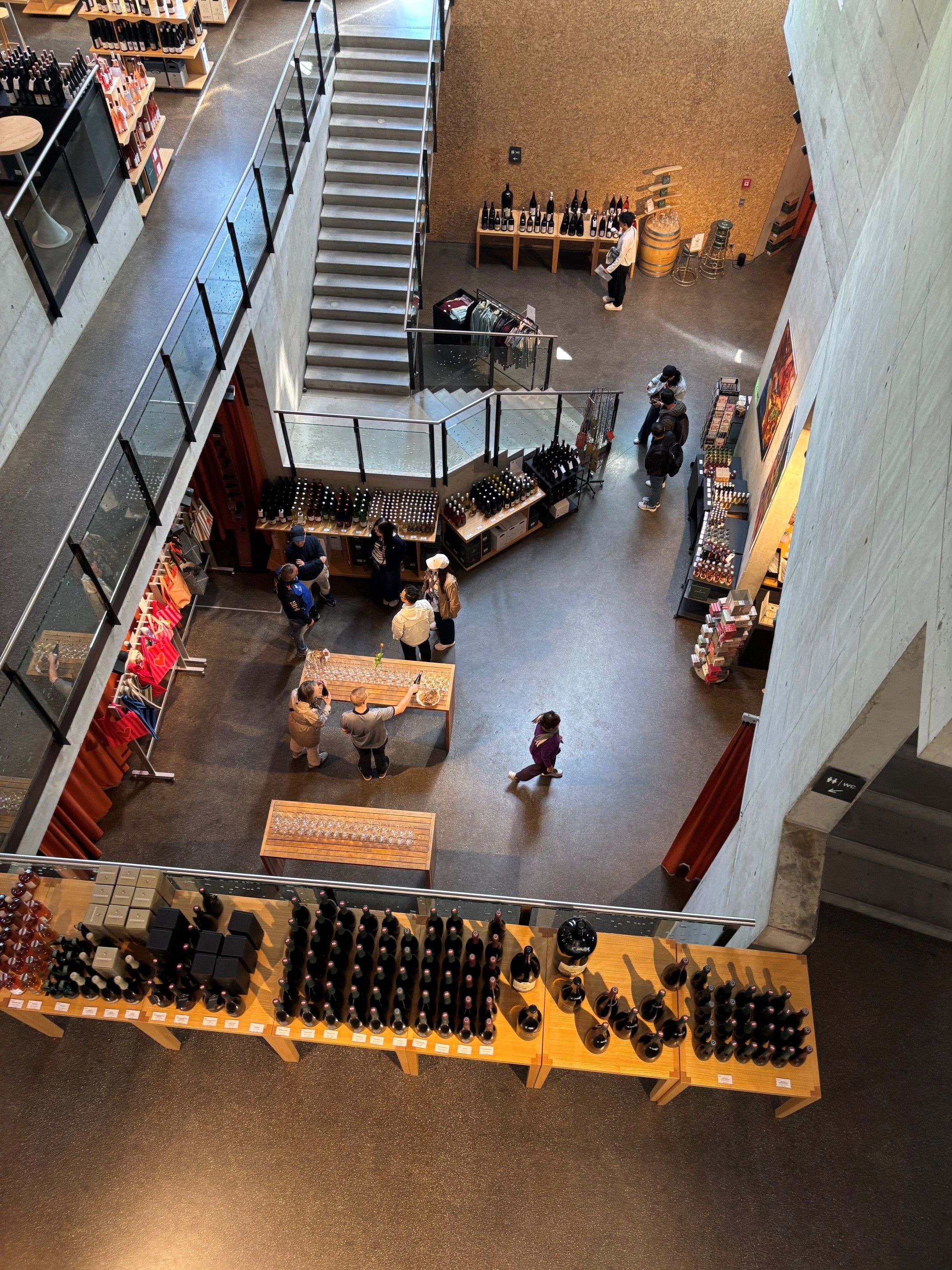 Steiniger Weinwelt_Wine Shop and Store_2_top (c)Steiniger Weinwelt