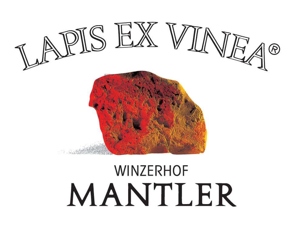 Logo of Winzerhof Mantler with a red stone and the lettering 'Lapis Ex Vinea'.