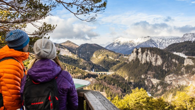 Winter hiking, Semmering, © Wiener Alpen/Fueloep