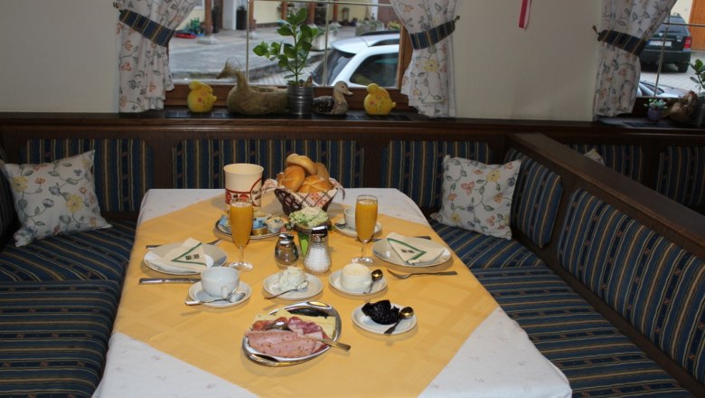 Breakfast table, © Familie Reischer