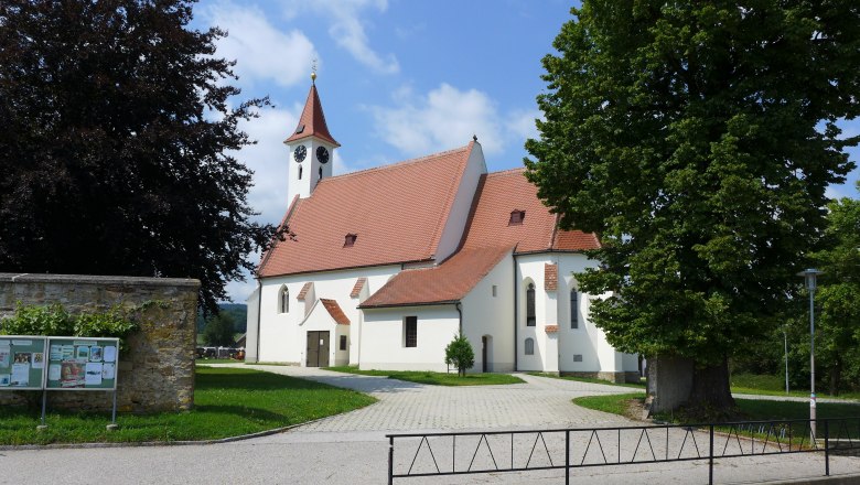 Neidling Church, &copy; August Pachschw&ouml;ll