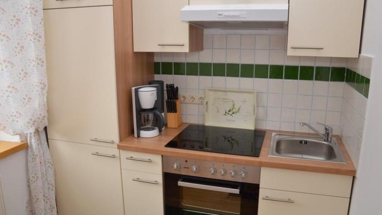 Kitchen, &copy; Glashof-Apartement