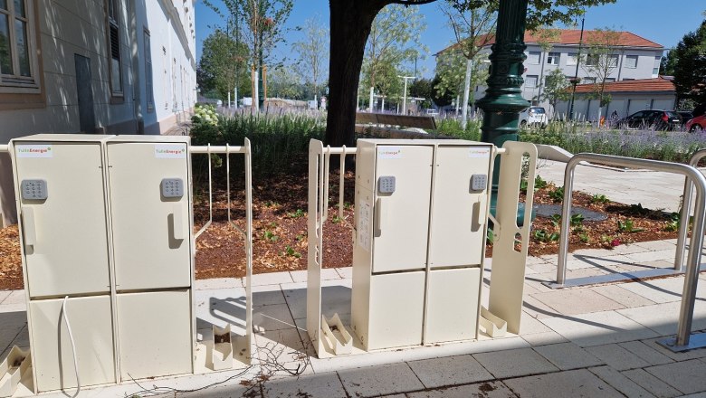 Charging stations for e-bikes at Nibelungenplatz Tulln