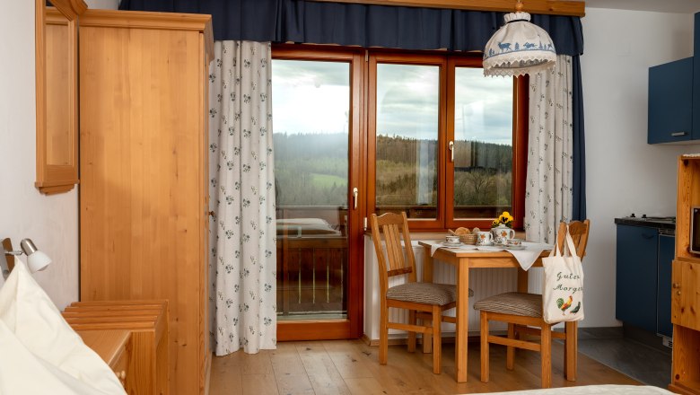 Wolf-Hof, &copy; FotoatelierChristianSch&ouml;rg