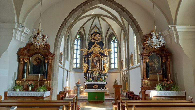 Altar of the Gerolding parish church, © ARGE Dunkelsteinerwald