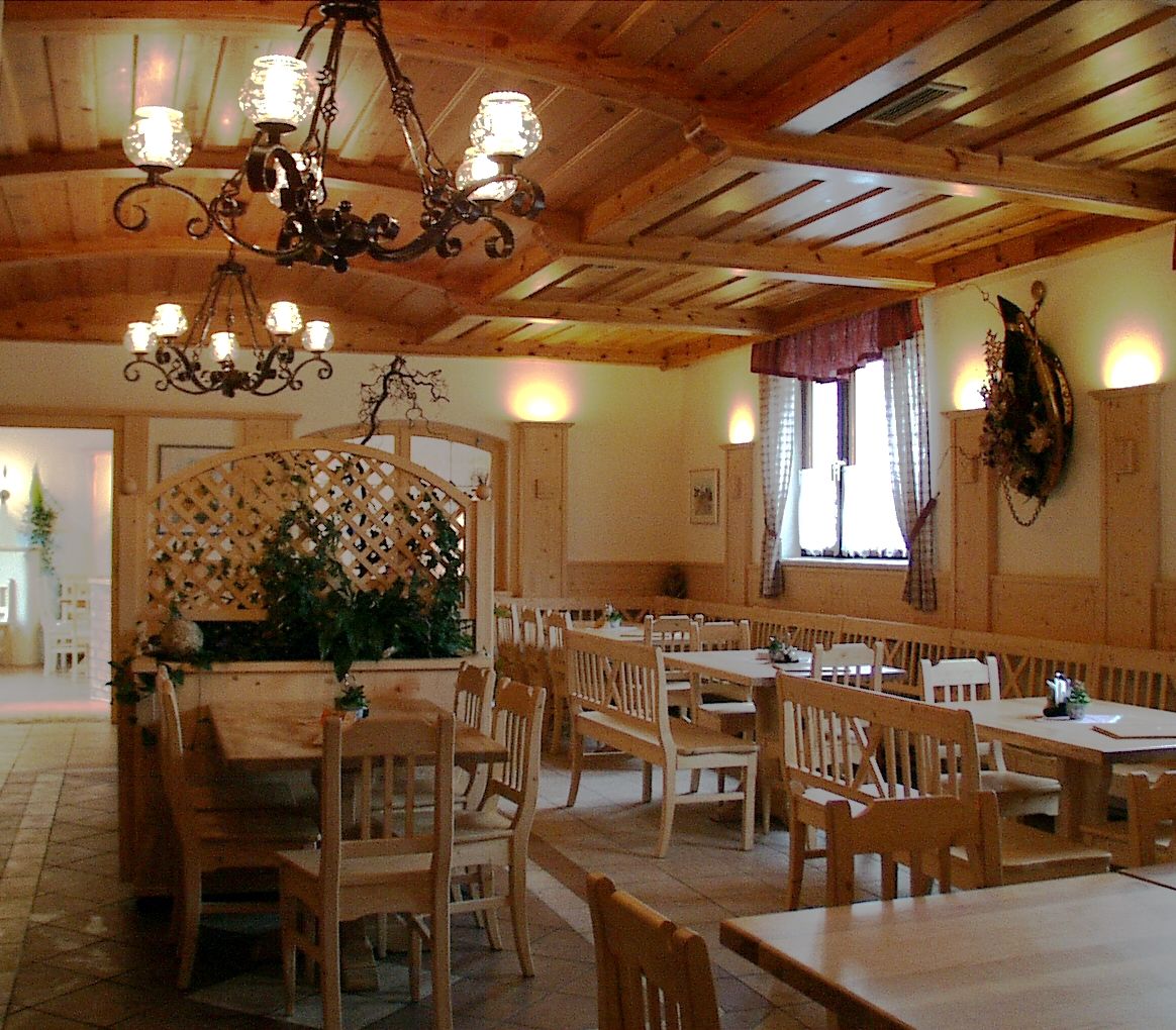 Wine tavern