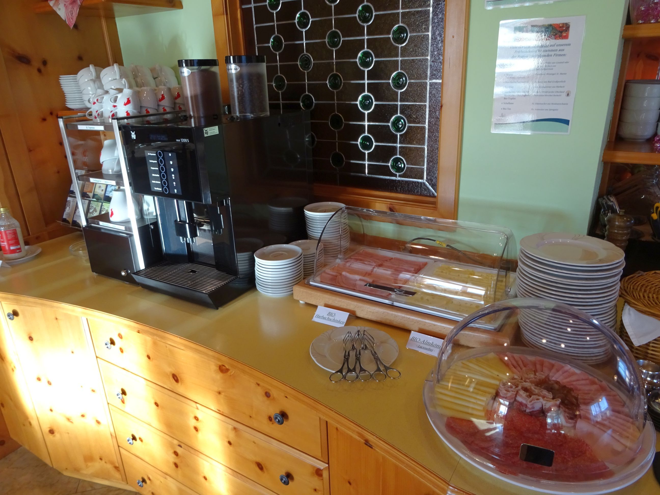 Breakfast buffet 2