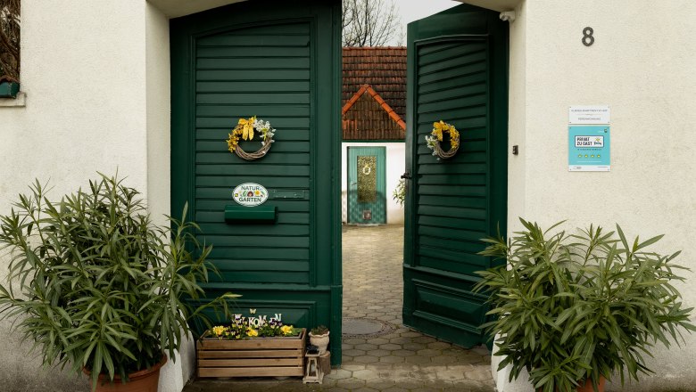 Small apartment in the courtyard, © FotoatelierChristianSchörg Small apartment in the courtyard, © FotoatelierChristianSchörg