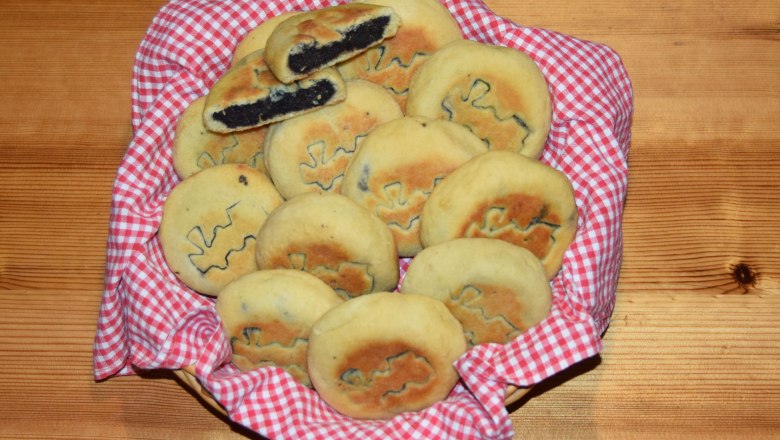 Waldviertel specialty: poppy seed cake, © Familie Mayrhofer