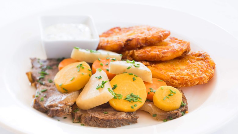 Restaurant am Sachsengang - Boiled shoulder shank, © © Hotel Am Sachsengang