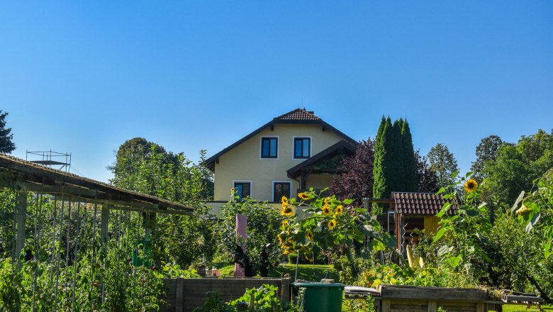 Garden view, © Ilse Brauneis