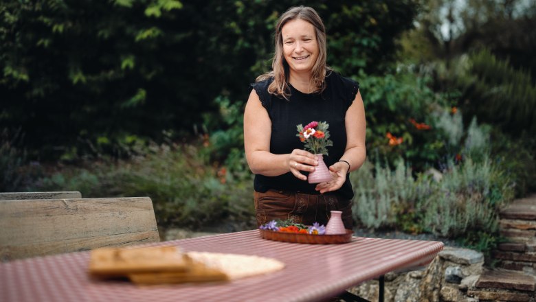 Tavern Resch on the Hörlesberg, © Moststraße, dochbodnliacht
